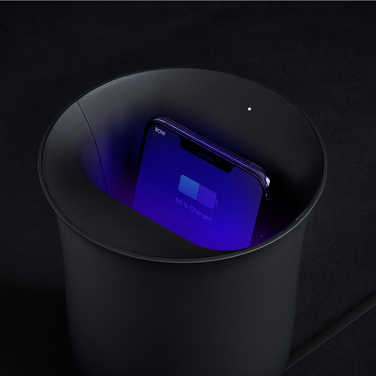 Lexon - Wireless charging with built-in UV sanitizer
